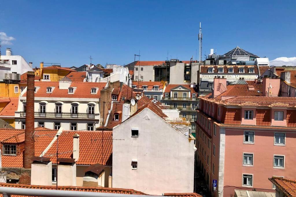 32 2 - Heart Of Lisbon Private Apartment, Bairro Alto Екстер'єр фото